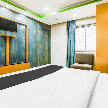 Super Hotel O Tagore Park Ruby Road Calcutta Exteriör bild