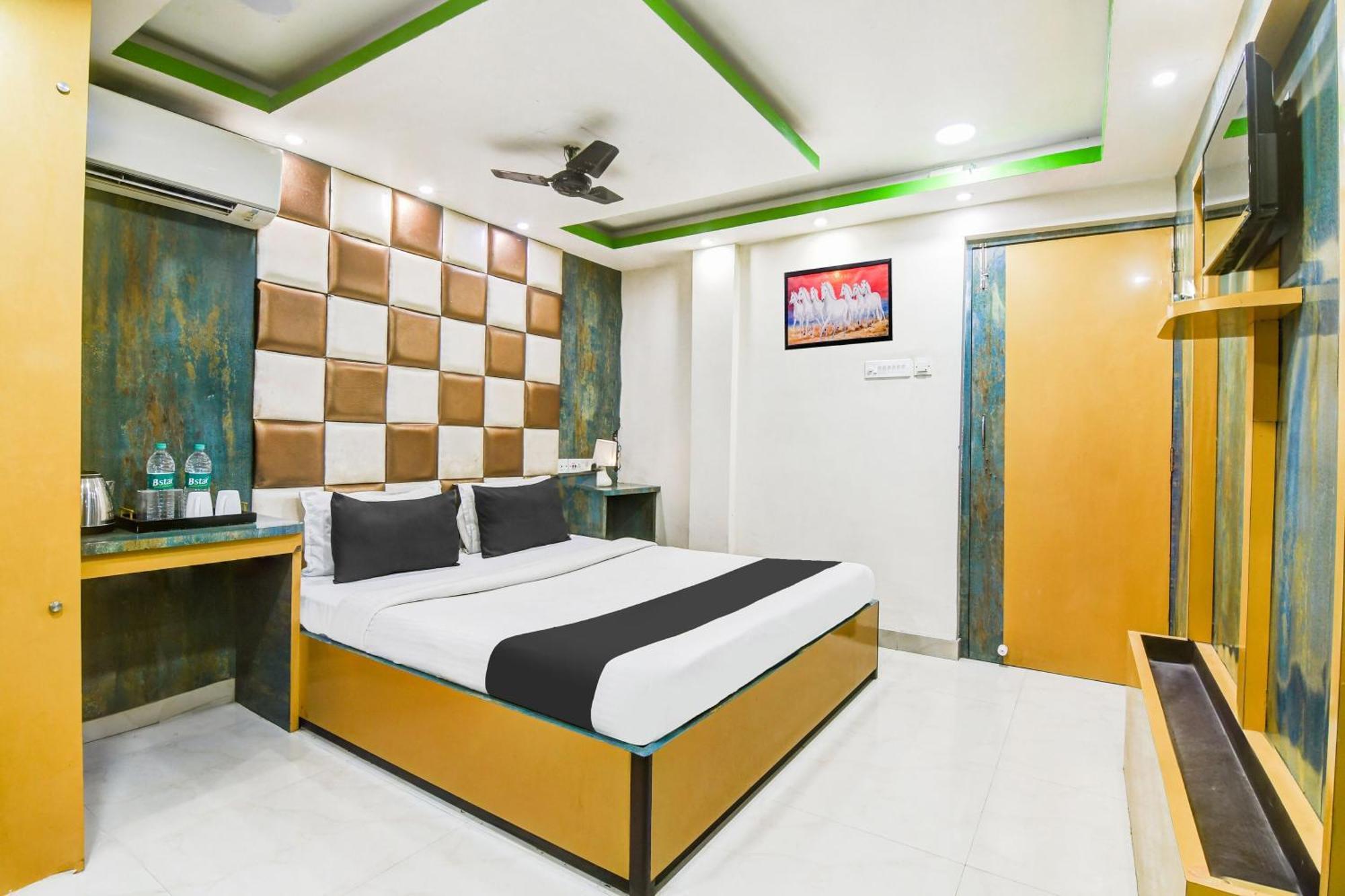 Super Hotel O Tagore Park Ruby Road Calcutta Exteriör bild