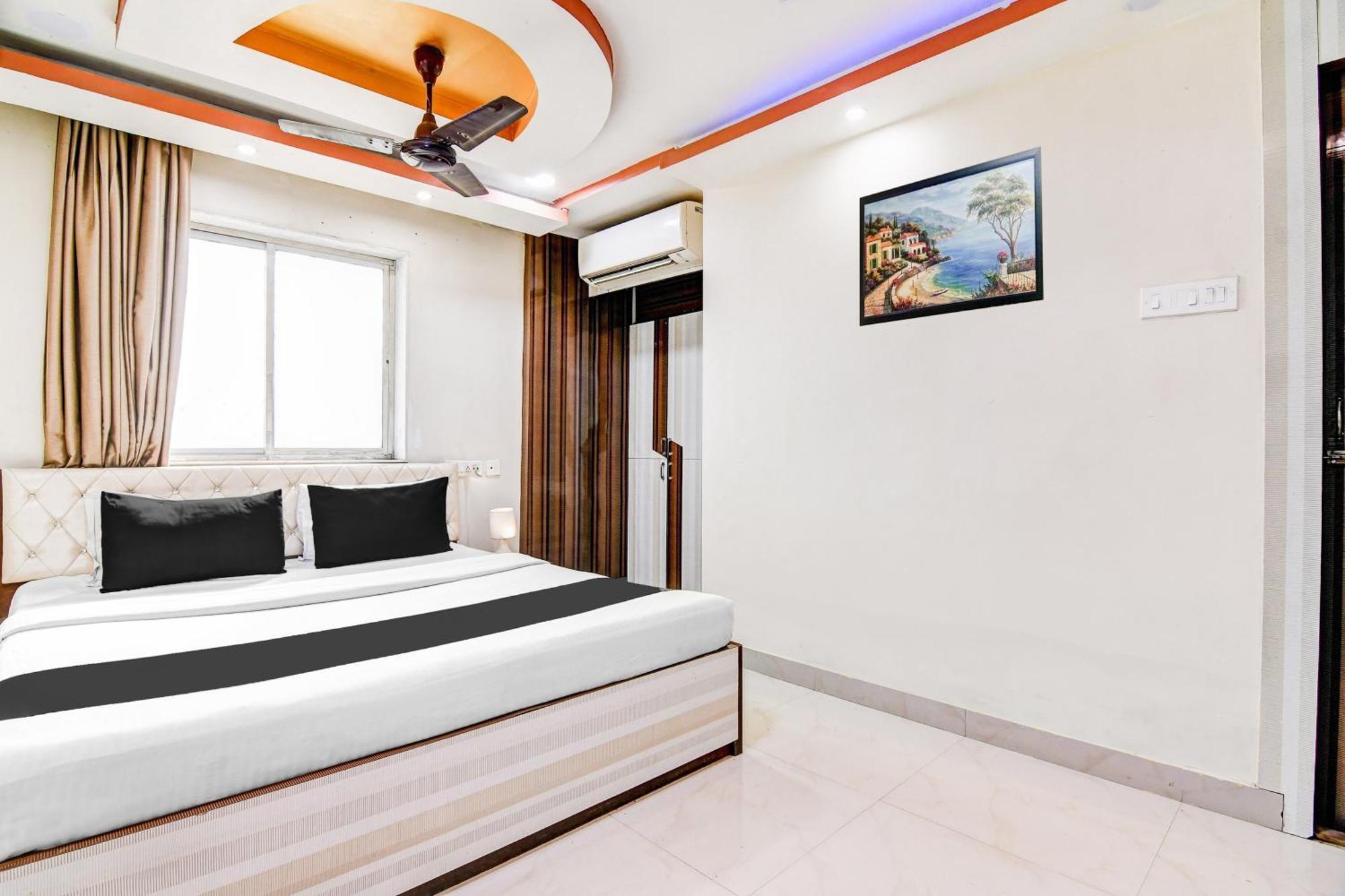 Super Hotel O Tagore Park Ruby Road Calcutta Exteriör bild