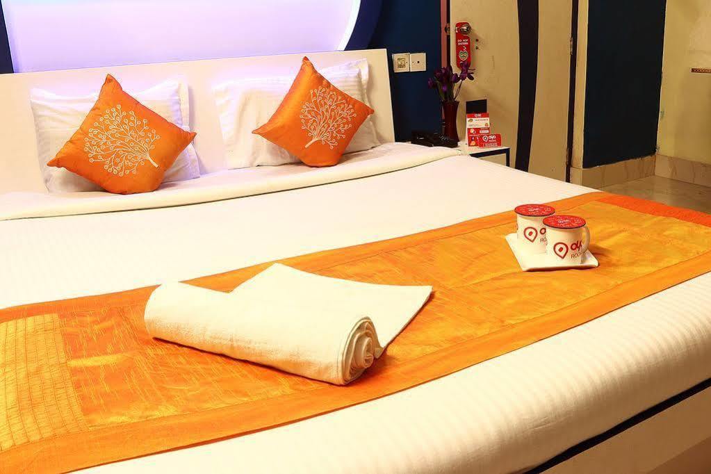 Super Hotel O Tagore Park Ruby Road Calcutta Exteriör bild